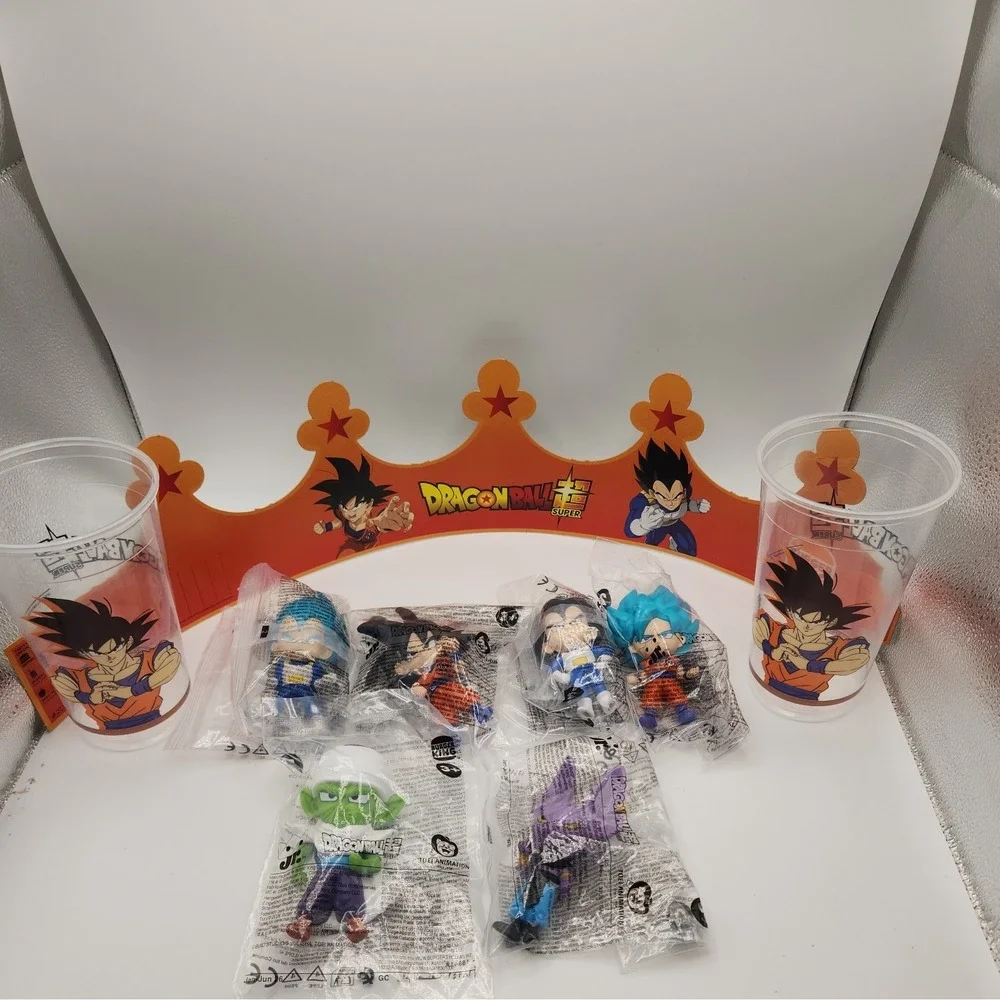 NEW DRAGON BALL Z SUPER BURGER KING FIGURINES!! SET OF ALL 6 TOYS/CROWN/CUPS